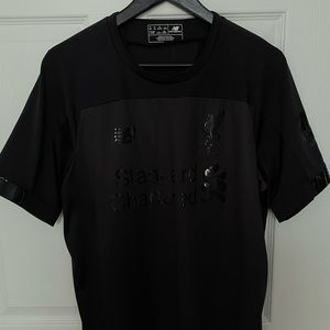2019/20 LIVERPOOL FC BLACKOUT LIMITED EDITION MENS JERSEY, size Medium